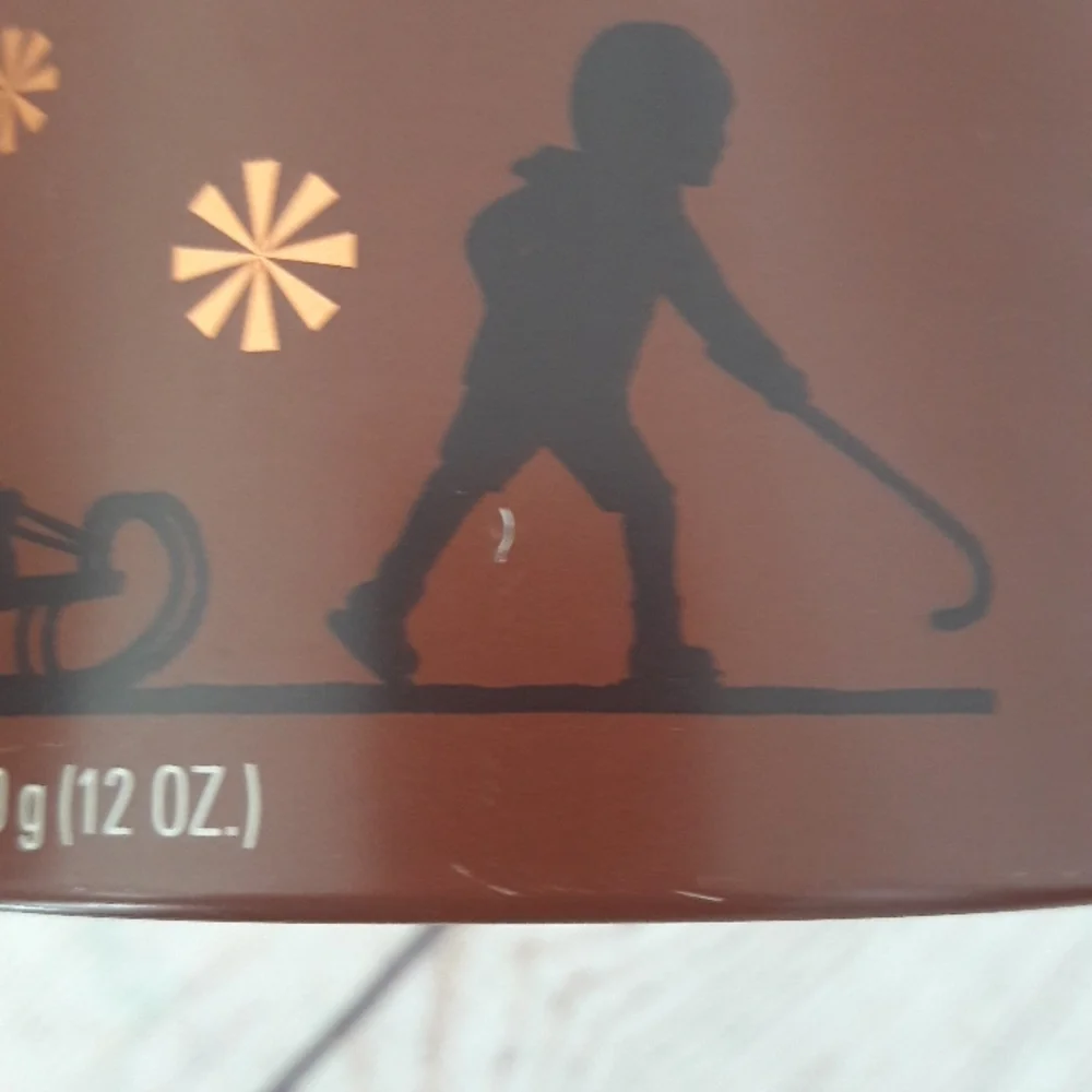 Williams-Sonoma Hot Chocolate tin